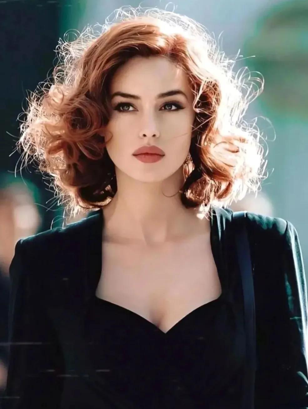 莫妮卡贝鲁奇图片,莫妮卡贝鲁奇惊艳写真