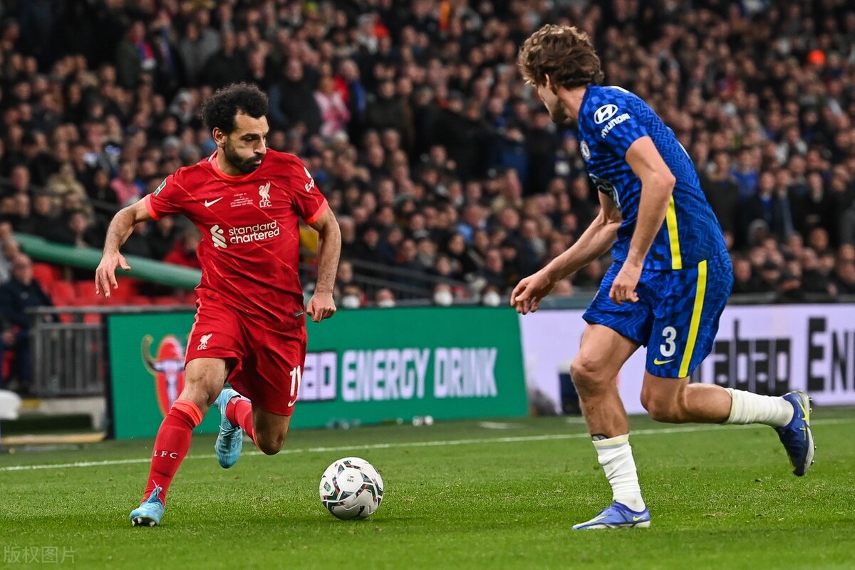 梅罗时代唯一一个抢金靴的男人,梅罗金球之争