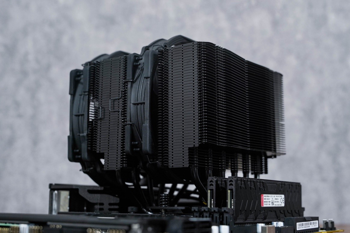 九州风神冰堡垒360青春版水冷测评,九州风神堡垒240rgbv2水冷散热器