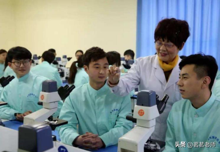 大学基础医学专业介绍及就业前景分析