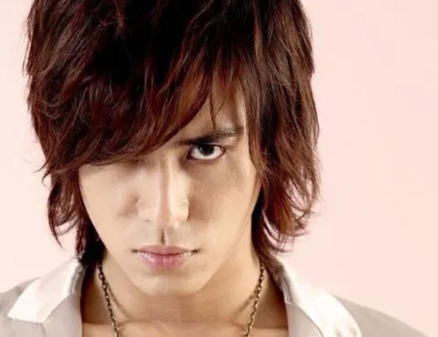 有“黑道”背景的10位明星，贾静雯上榜，最后一位公认黑道太子爷