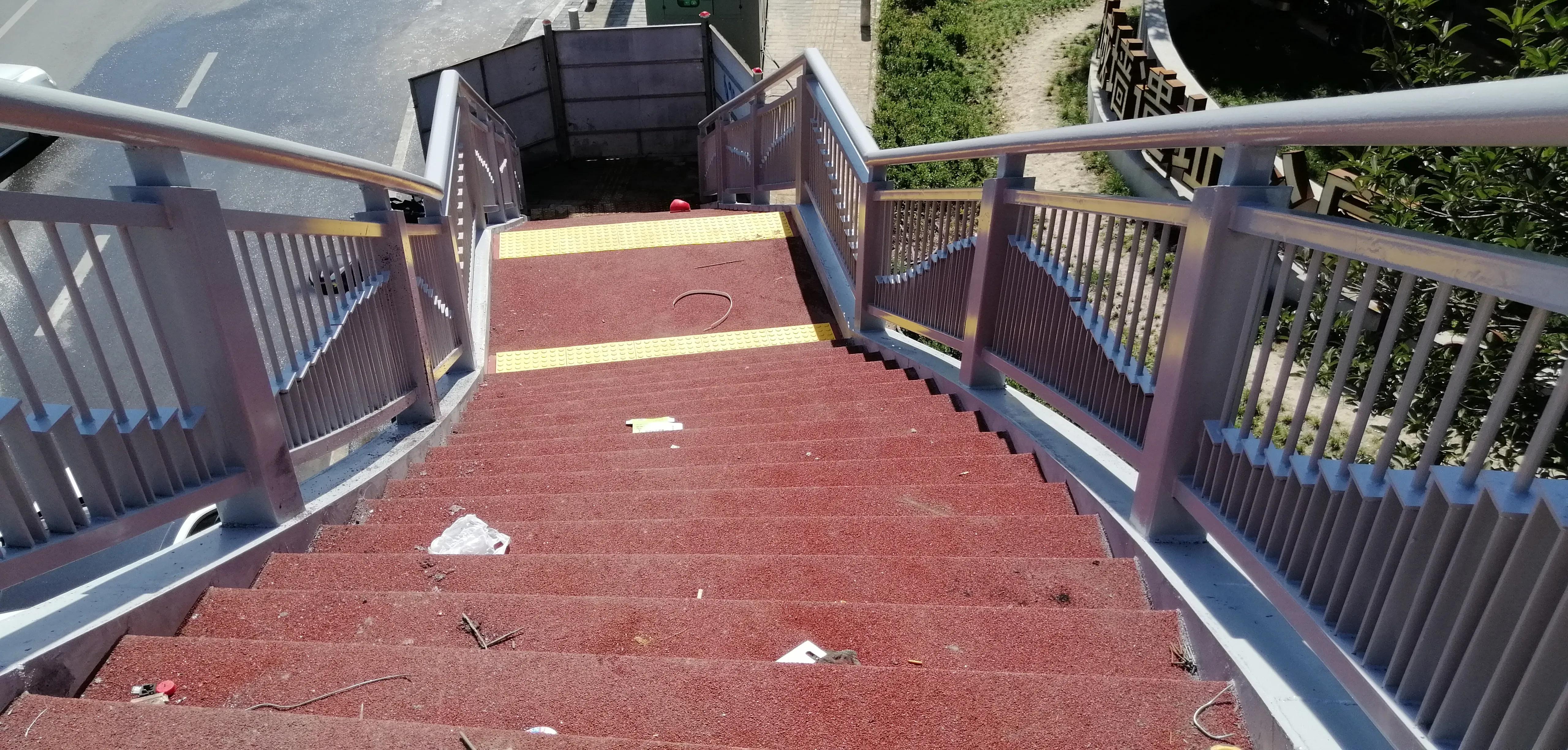 雁南二路明德天桥,西安雁南二路天桥