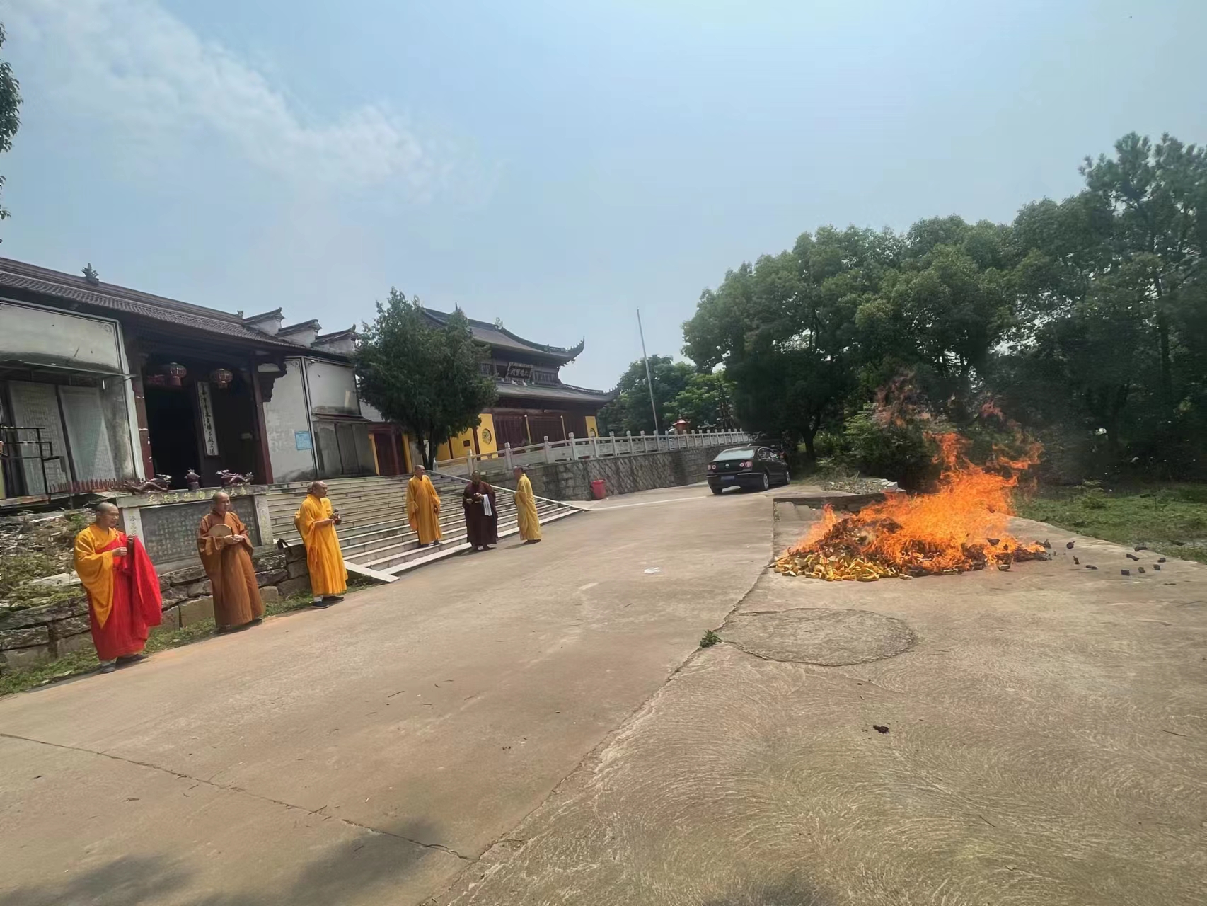 老娘的幸福从来都是自己给的,我的老娘