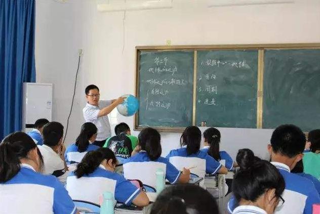 师范类专业的就业前景,师范含金量高的4个专业