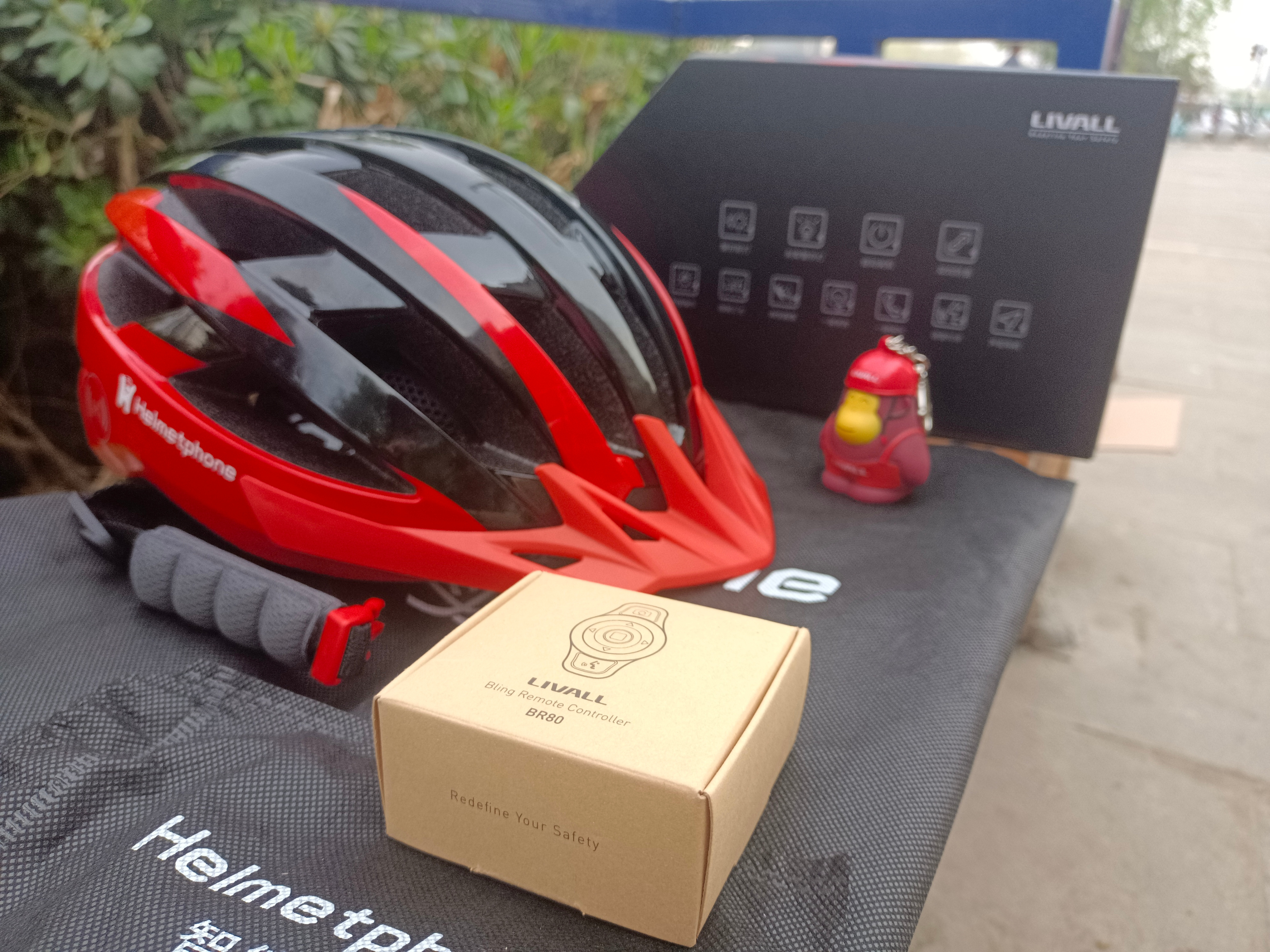 不止安全，还很智能：HelmephoneMT1Neo智能骑行头盔