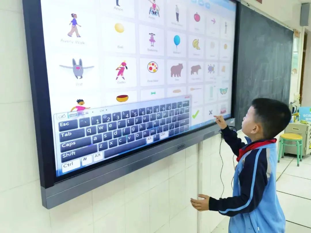 东莞市塘厦镇林村小学校园,东莞市塘厦镇林村小学