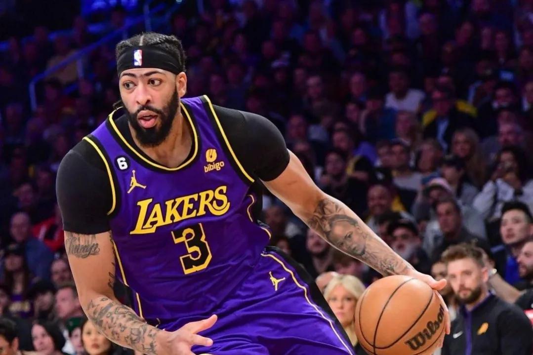 美媒评湖人前10,湖人队近年来最垃圾的一笔交易