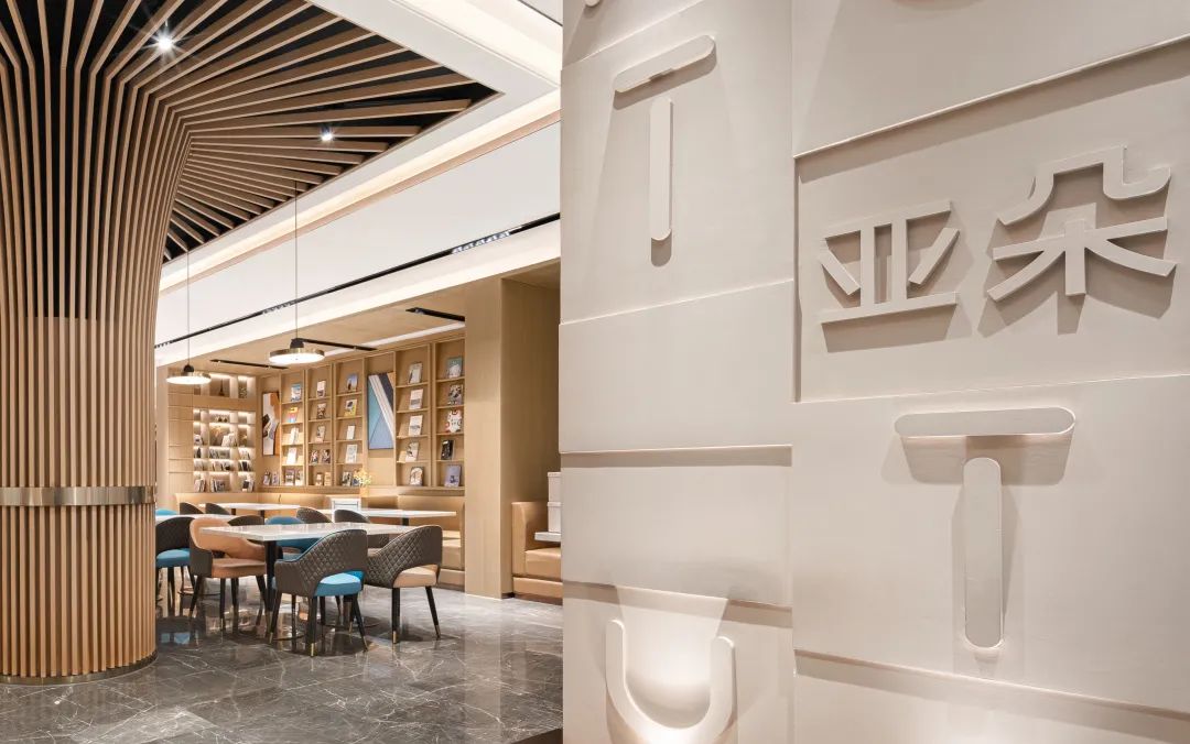 TDD.L案例｜昆明翠湖亚朵酒店：随遇而安，心之所向