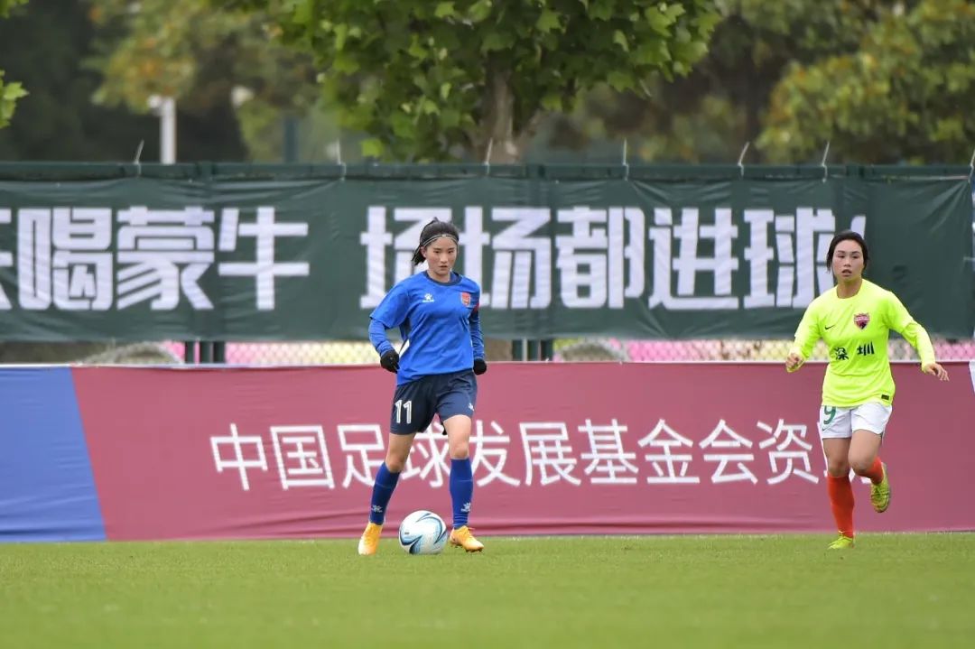 女乙首轮战罢，上海嘉定汇龙女足5-0战胜安徽师范大学佳兆业女足