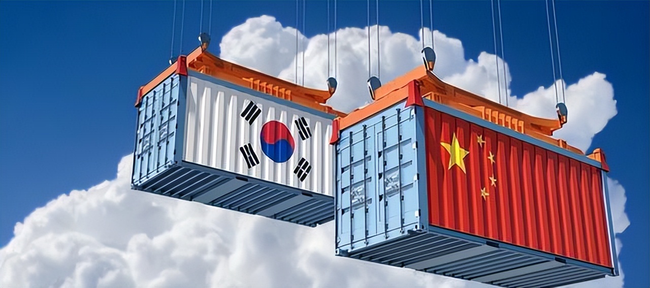 跪美国、舔日本，挑衅中国，韩国奴颜婢膝的背后真相到底是什么？