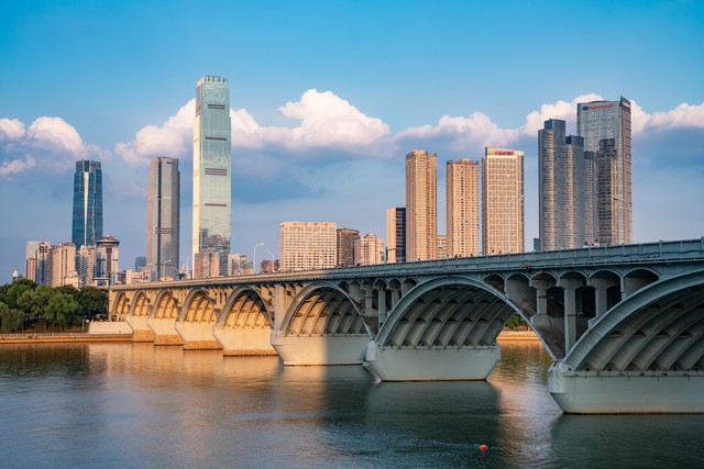 长沙江景房现状,长沙江景房500多万