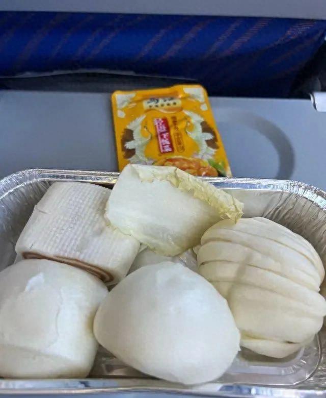 博主致歉南航称飞机餐其实很好吃,南航飞机餐特殊餐有哪些