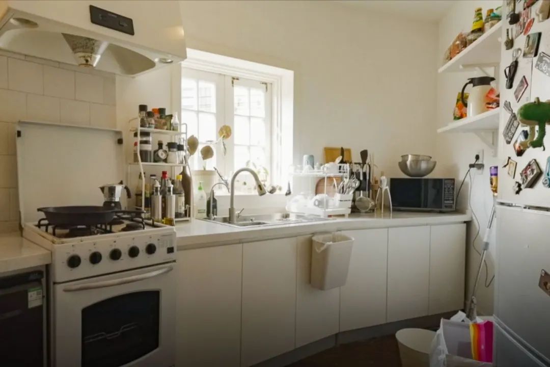 合租天花板上海,合租一个月5万的别墅