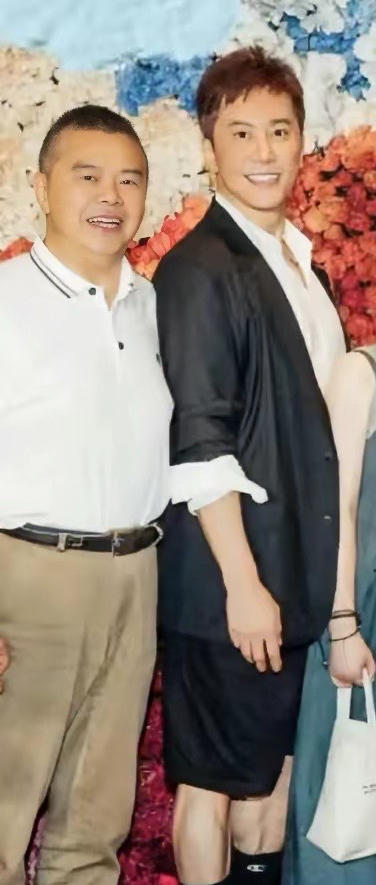 不婚、接廉价商演、走穴…一首歌唱一辈子的老牌歌星，现状各不同