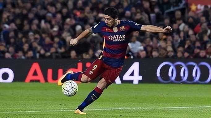 曼城继续努力,曼城4比0击败布莱顿全场集锦