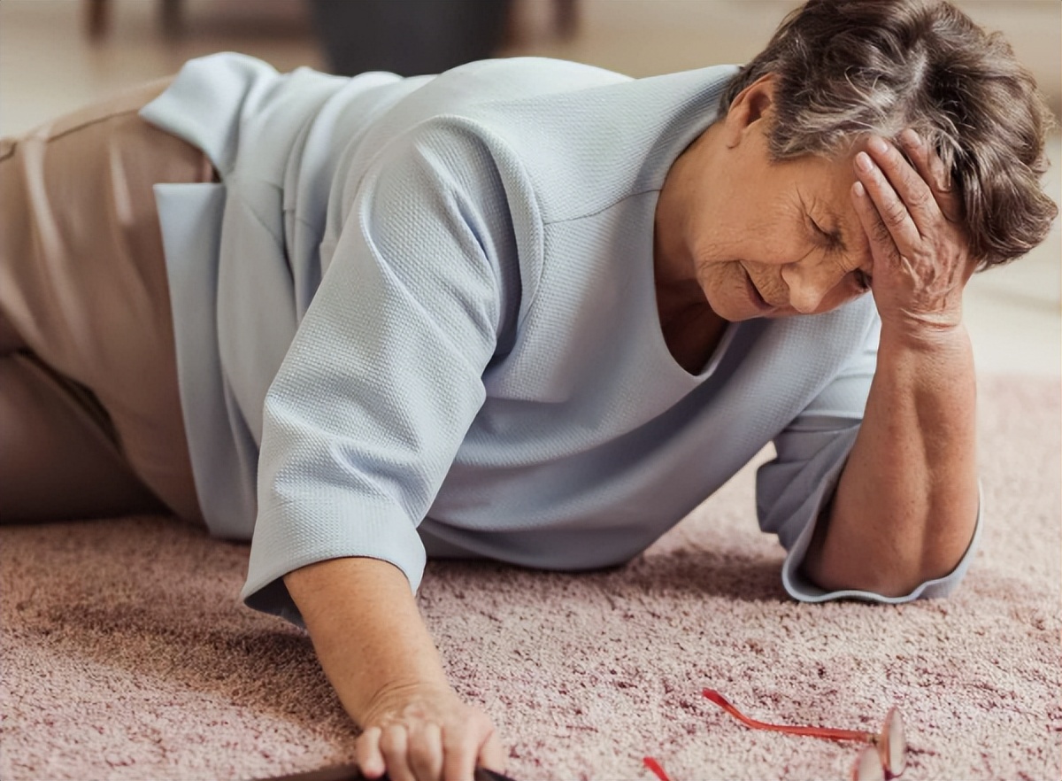 晚上起夜与不起夜的哪个健康,年轻人晚上起夜好还是不起夜好