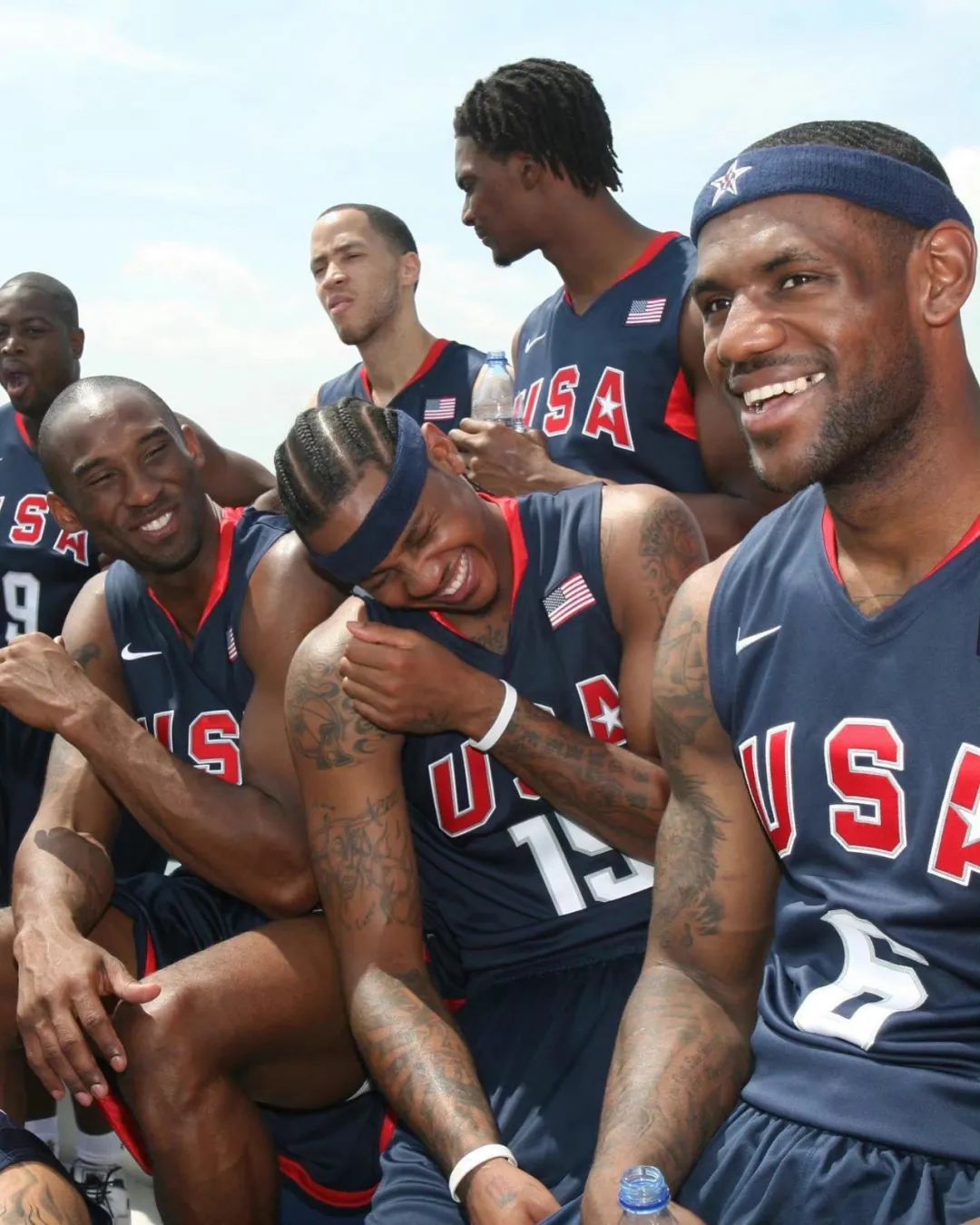 科比07年打灰熊,07年科比季后赛数据