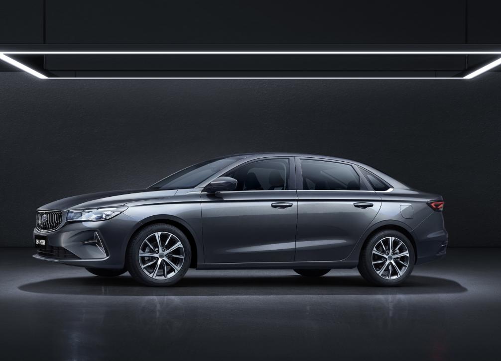 吉利帝豪up2021款1.5lcvt舒适型功能,吉利帝豪2023款1.5lcvt尊贵型100公里