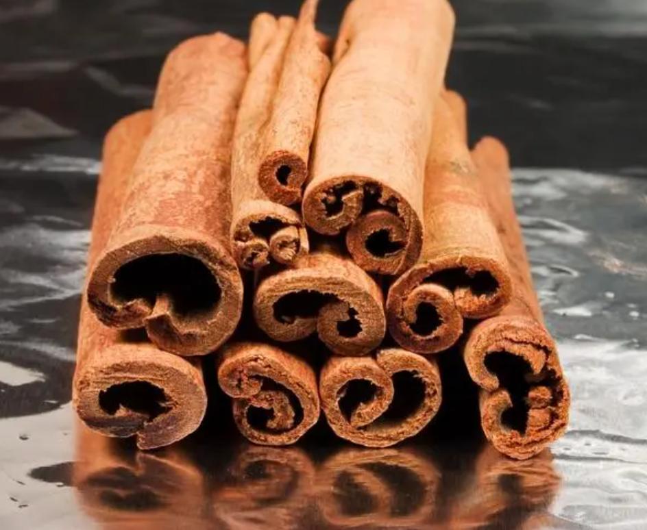 子宫肌瘤卵巢囊肿吃什么食物好,消囊汤治疗卵巢囊肿66例