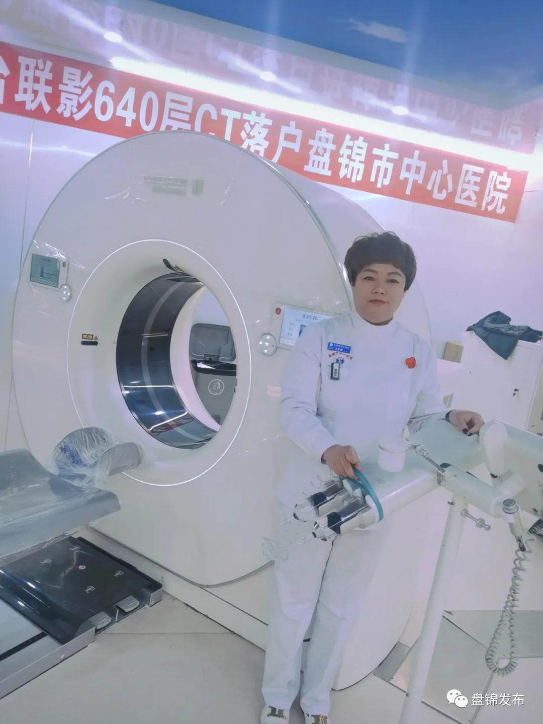 医生万米高空抢救女孩,万米高空医护救人