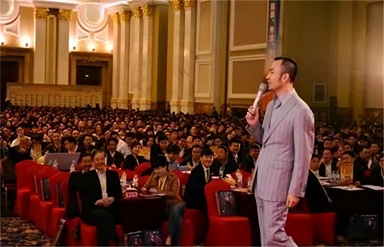 俞凌雄资助学生,俞凌雄成长全过程