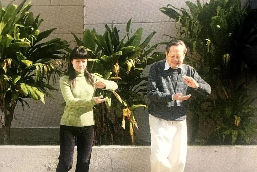 翁帆13年前嫁给杨振宁的原因,翁帆嫁给大自己54岁的杨振宁原因