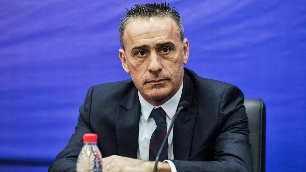 巴西队4比1胜韩国队,巴西4:1击败韩国队