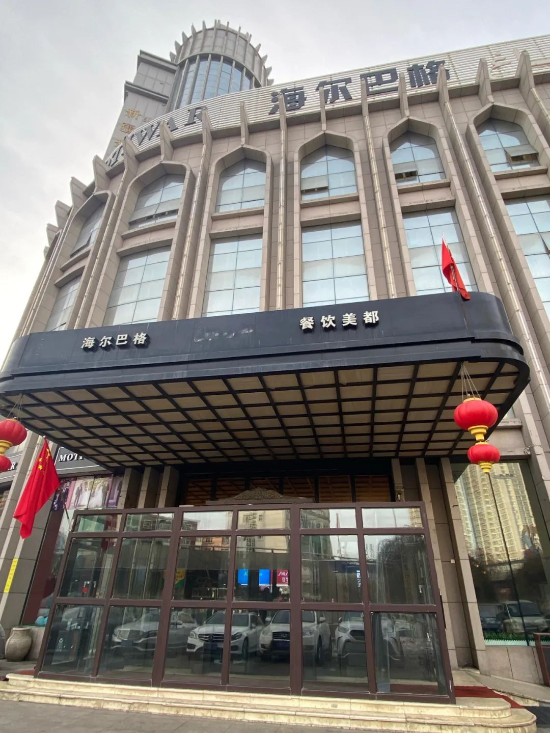 真羡慕那些住在大城市的人,真羡慕住在景区的人