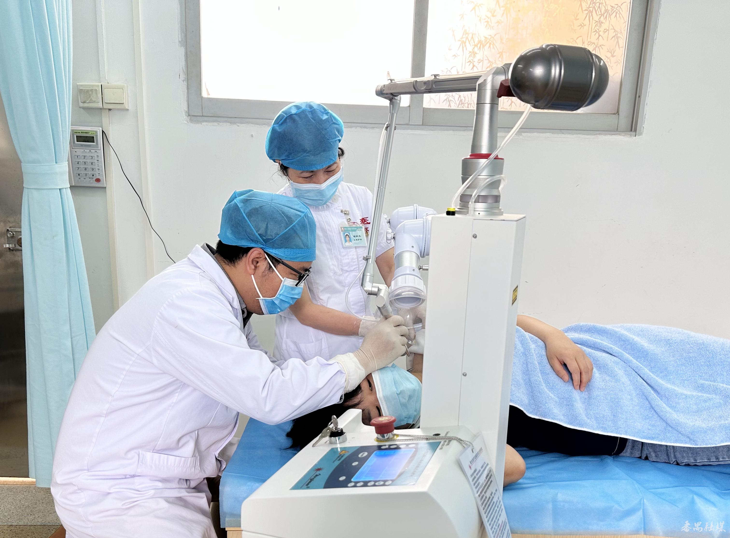 从0到1！一台“家门口”的大手术，石楼居民为何如此淡定？