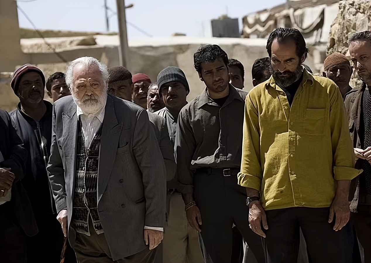 哪些年轻名人因新冠而死,2022年逝去的14位名人