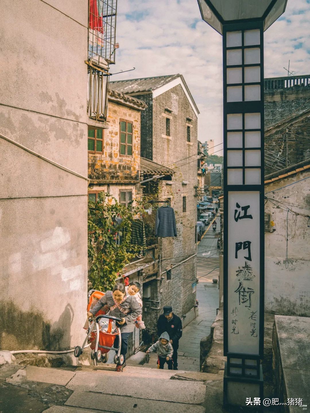 周润发刘德华感动视频,周润发惊呆大陆的视频