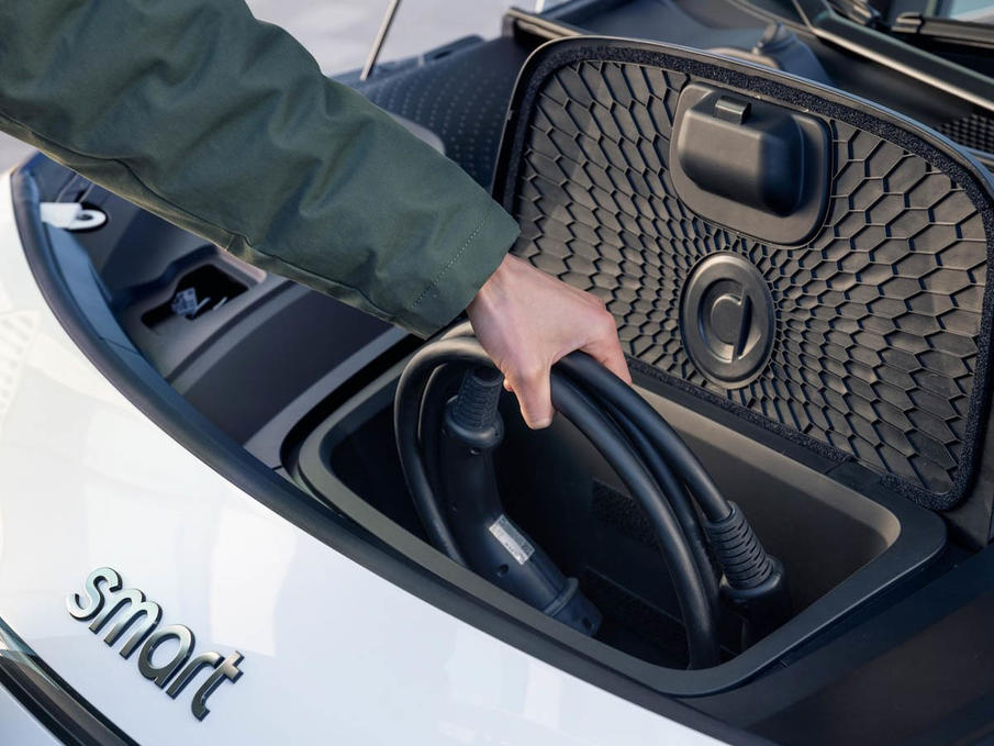 smart精灵1属于跨界suv,smart精灵1三款车型如何选择