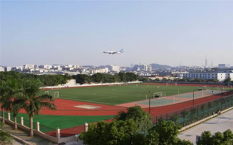 速看近百所高校预估分数线来了,广东2022各院校录取排名