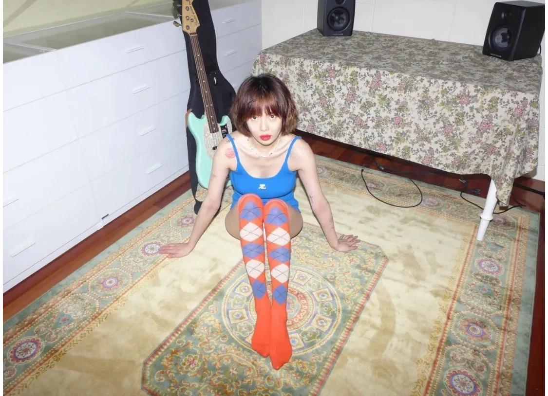 娉泤绌挎惌绉佹湇鍚堥泦,娉泤鏈嶈鎼厤