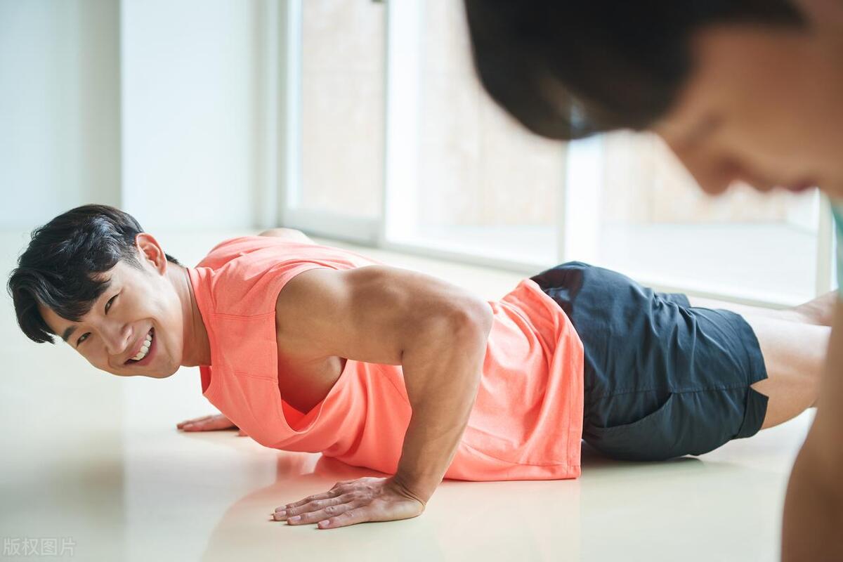 苹果手机相机亮度设置,手机相机怎么调曝光度和饱和度