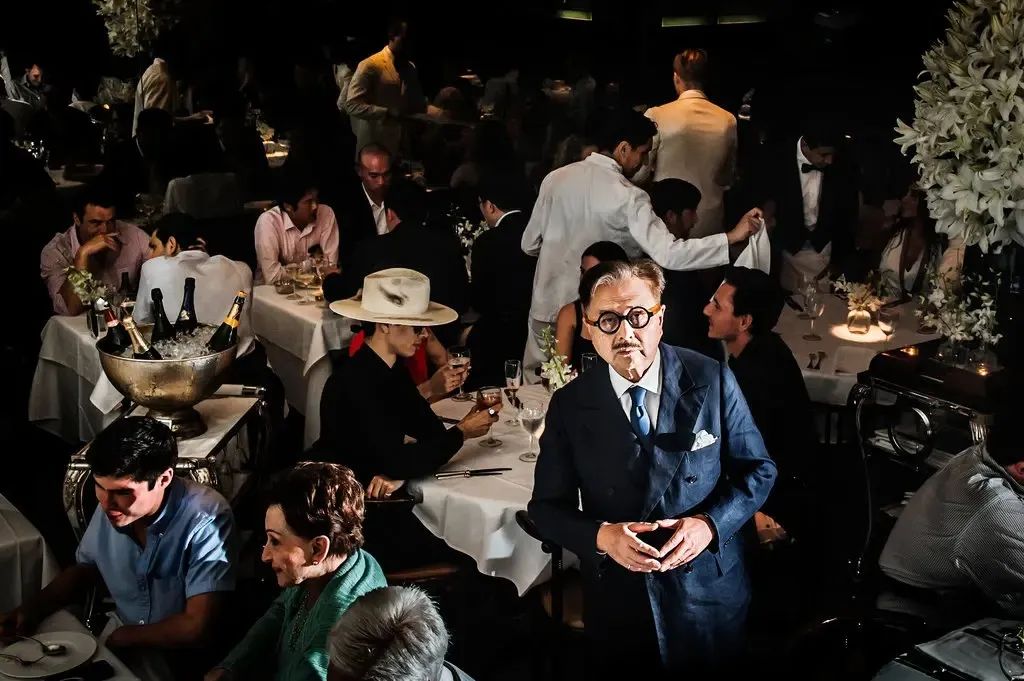 他给女儿取名「中国」和「亚洲」，更是叱咤西方名人堂的华裔食神