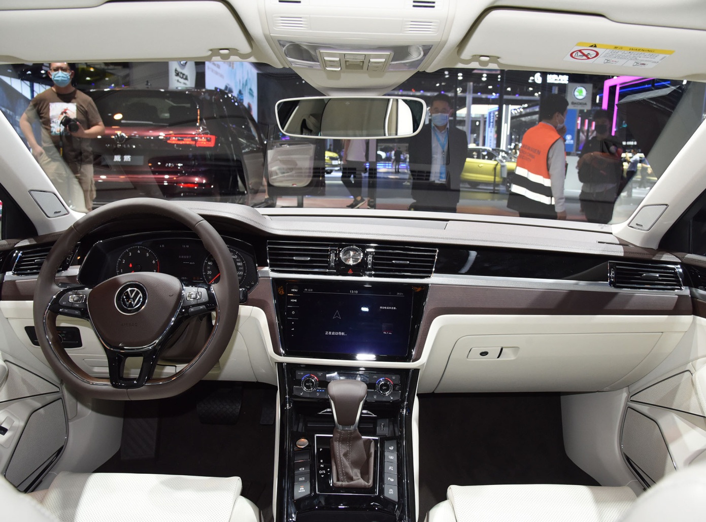 21万真的能买到大众辉昂吗,花三十多万买大众辉昂值得吗