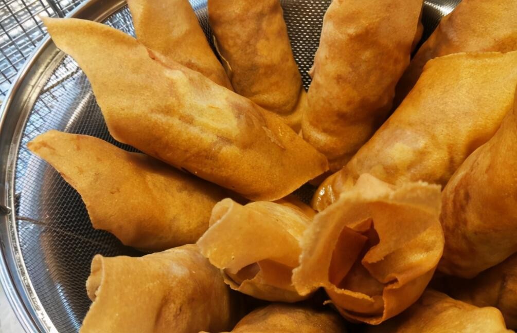 天津小吃排名前十名天津美食,糕干是天津颇具特色的民间小吃