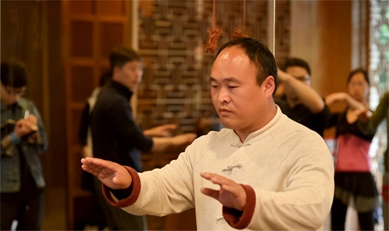 马云保镖徒手能打几个人,马云最能打的保镖