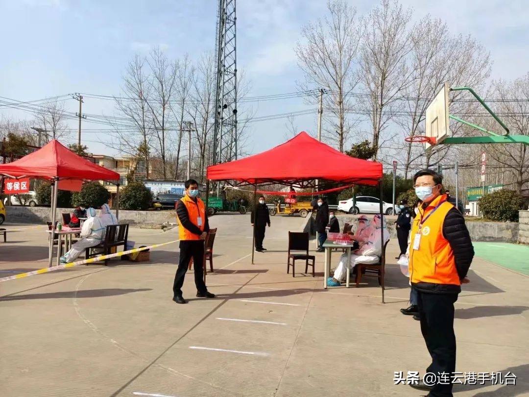 同心战疫奉献爱心巾帼志愿者活动,抗疫志愿者团队活动