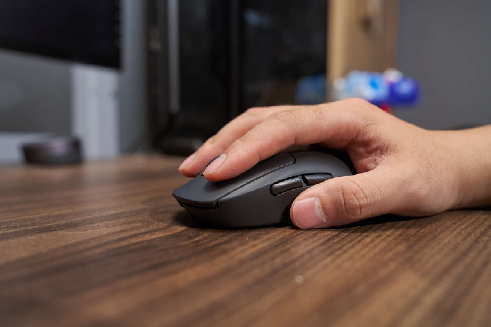 便宜鼠标和电竞鼠标外观对比,精选五款无线鼠标百元性价比之选