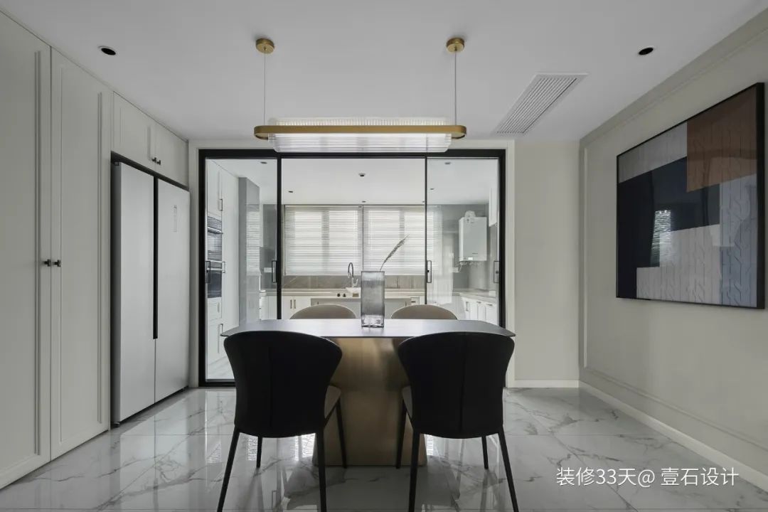 橱柜放冰箱冰箱凸出,冰箱比橱柜凸出20cm怎么处理美观