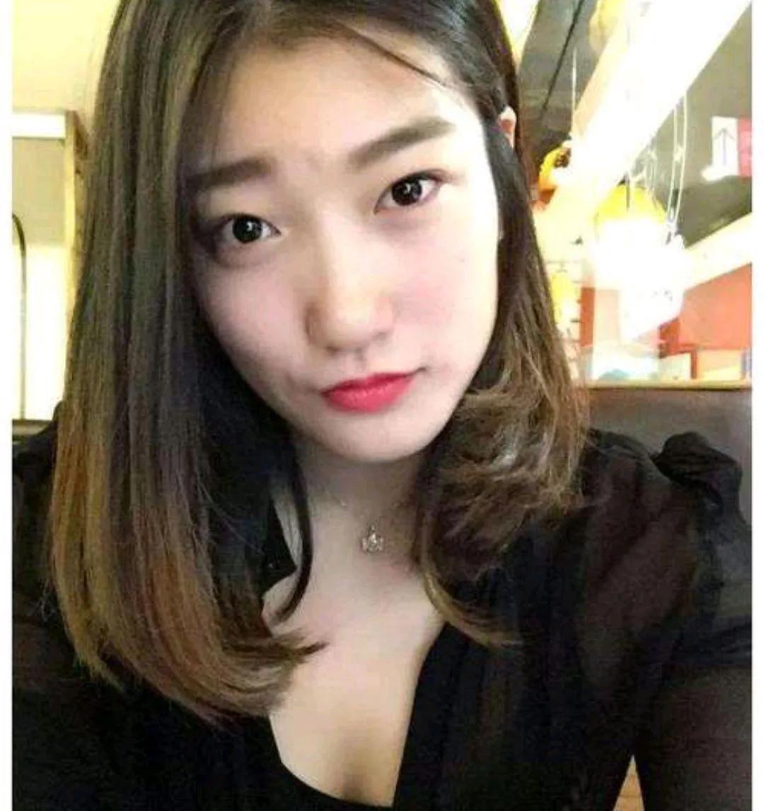 短短十几小时体育圈连爆两大瓜，篮球足球交相辉映，高潮迭起