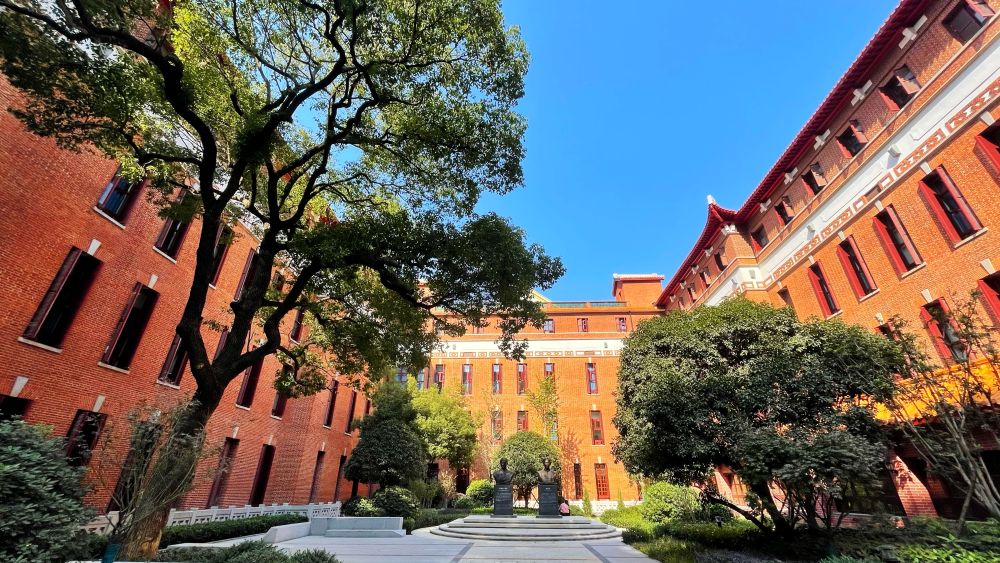 中南大学湘雅红楼图片,湘雅医院红楼建于哪一年