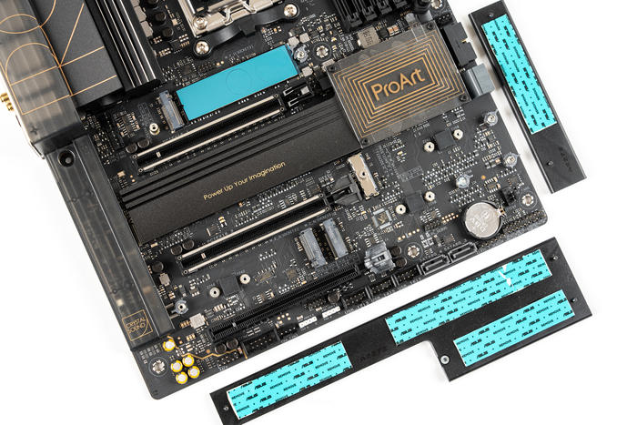 华硕proart4070ti开箱,华硕proartx670配什么显卡