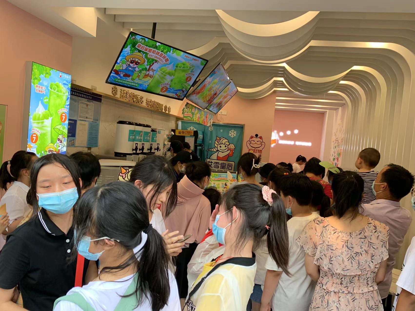 新手创业适合开什么店投资少见效,新手创业适合开炒货店