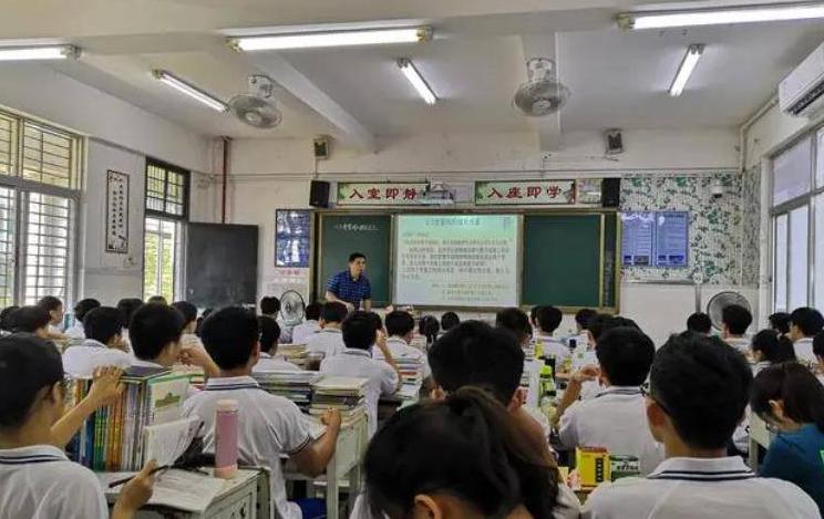 天才少年距高考100天时跳楼,高考前跳楼的天才少年