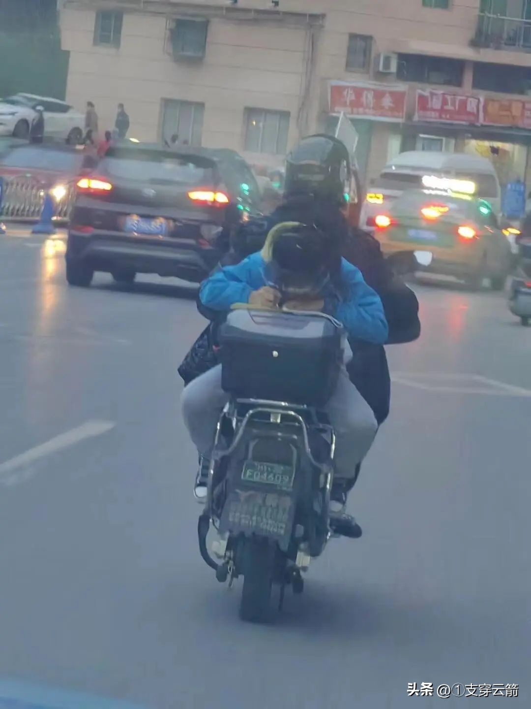 每日一笑足球,每日一笑亚冠男篮