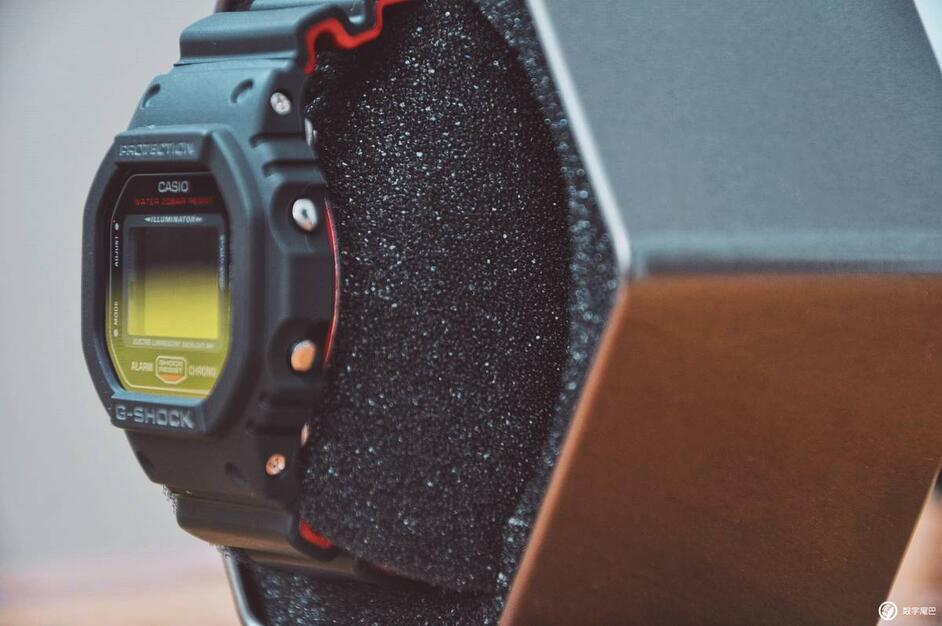 卡西欧g-shock女表试戴,卡西欧太阳能表g-shock时间调整