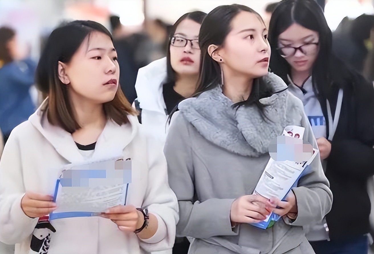 要不要告诉大学生就业残酷现实,如果不上大学会怎样